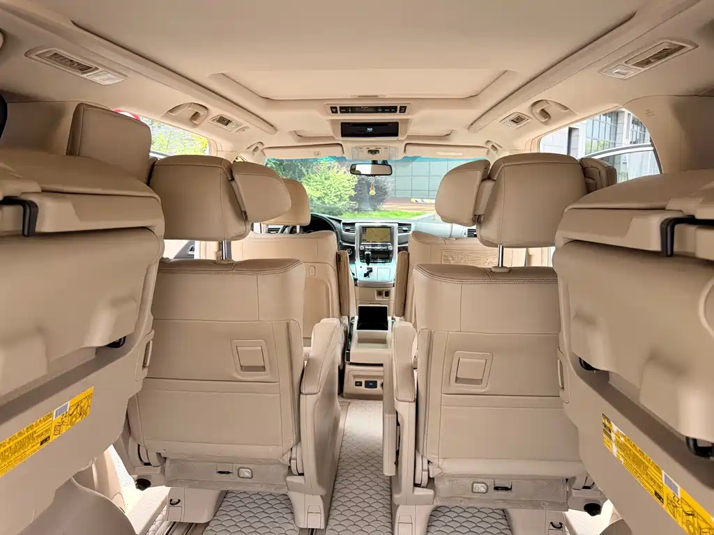 Toyota Alphard 2015 — фото 14