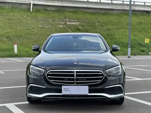 Mercedes-Benz E-Class 2021