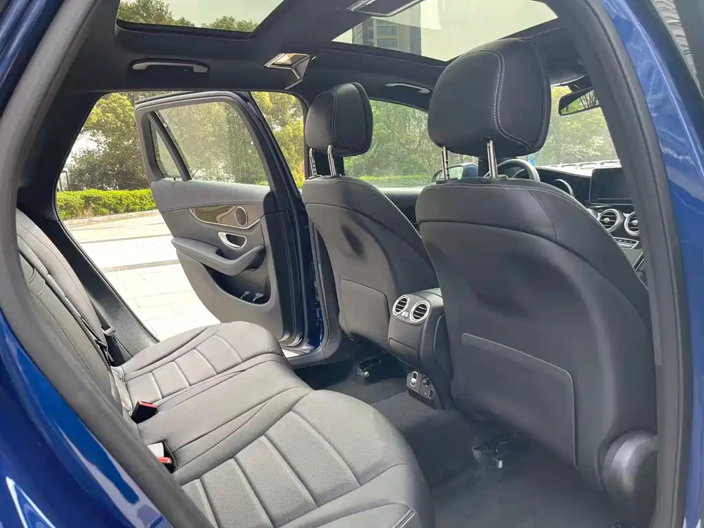 Mercedes-Benz GLC 2019 — фото 13
