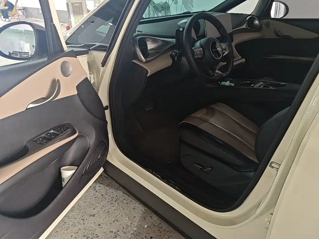 BYD Dolphin 2023 — фото 16