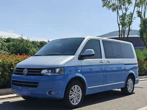 Volkswagen Metroway 2015