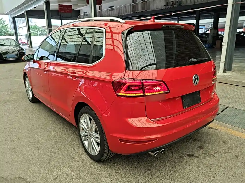 Volkswagen Golf Jialu 2017 — фото 5