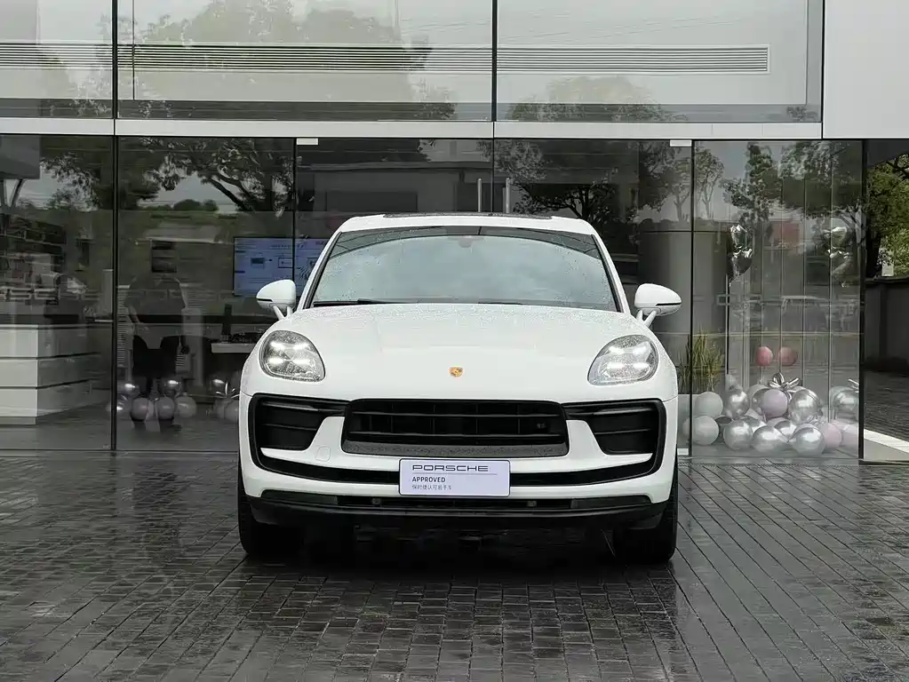 Porsche Macan 2023 — фото 5