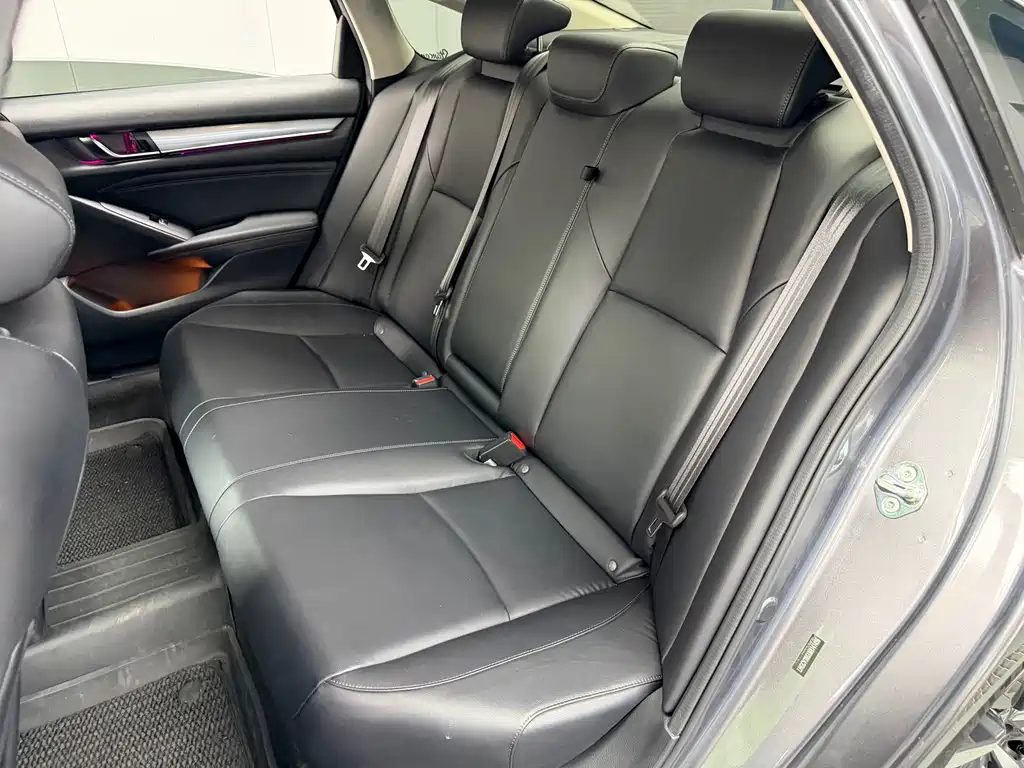 Honda Accord 2021 — фото 11
