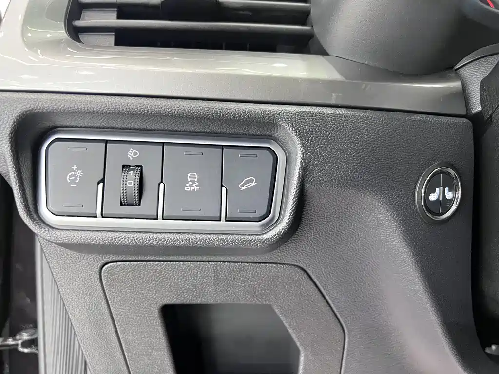 Haval H6 2022 — фото 11