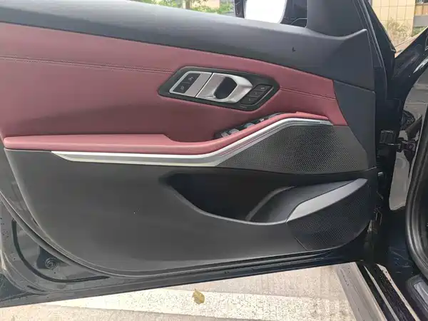 BMW i3 2024