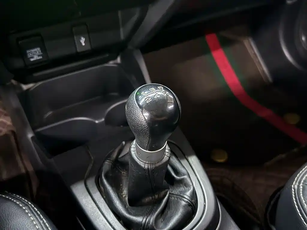 Honda Fit 2018 — фото 15