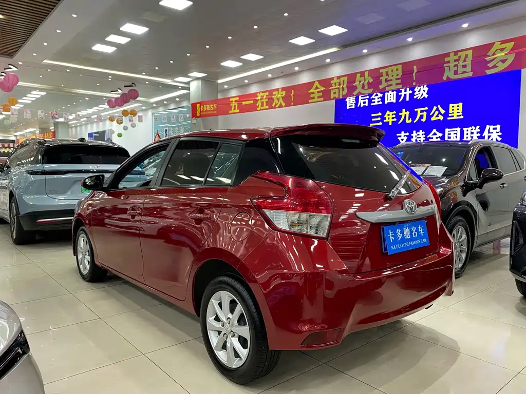 Toyota Yaris L 2014 — фото 8