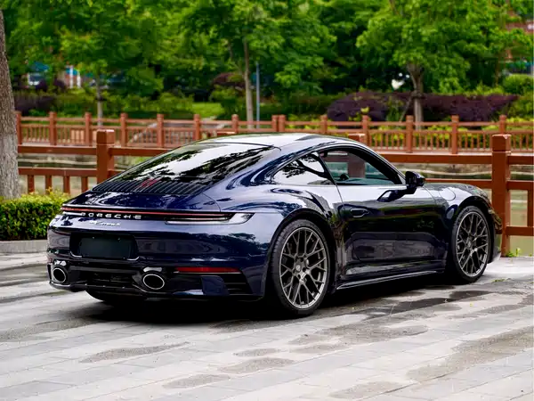 Porsche 911 2019