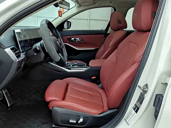 BMW 3 Series 2023