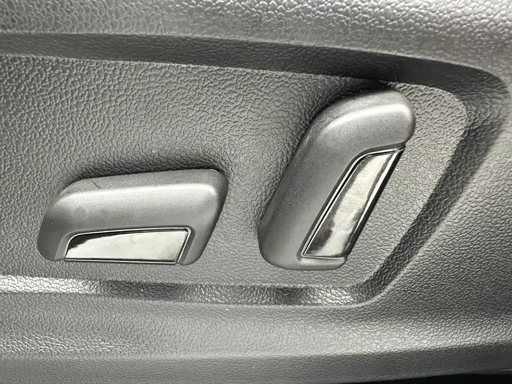 Haval H6 2023 — фото 13