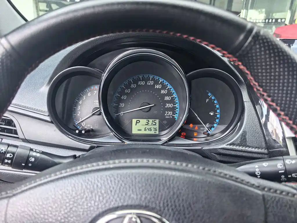 Toyota Yaris L 2017