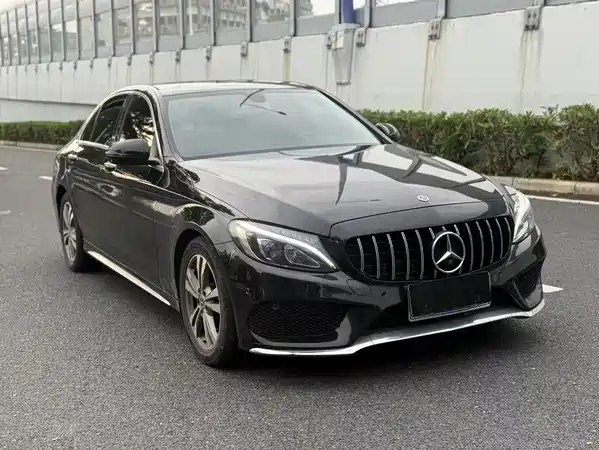 Mercedes-Benz C-Class 2018