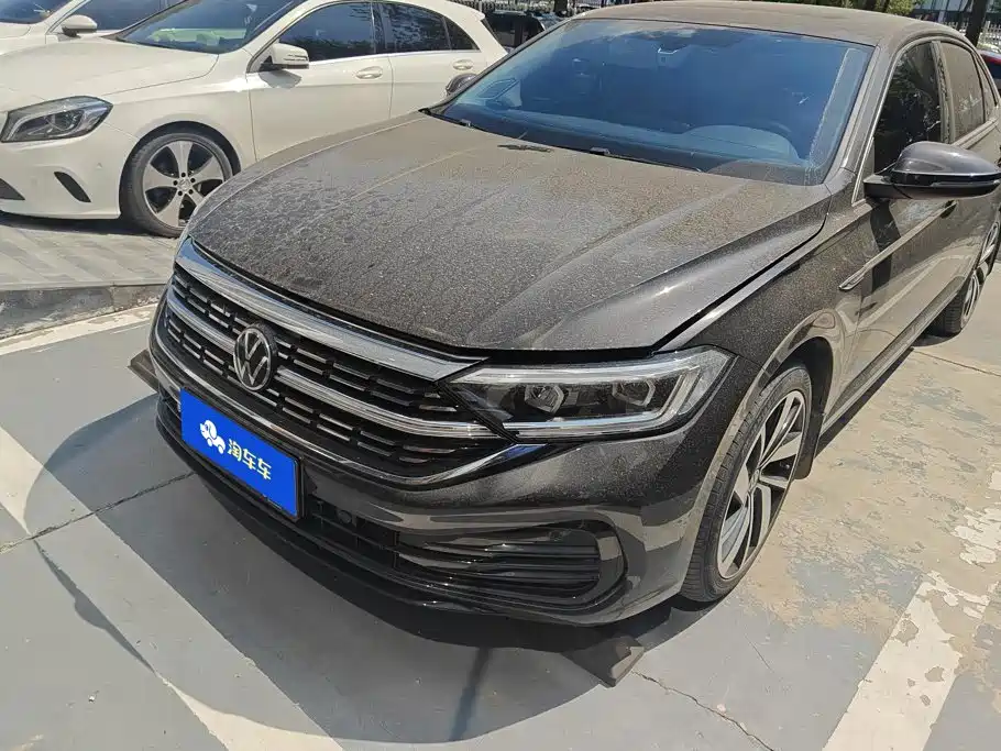 Volkswagen Sagitar 2024