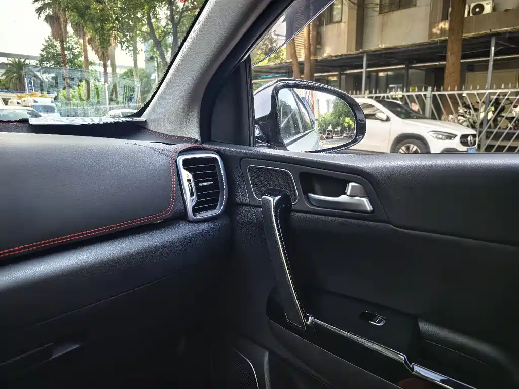 Kia KX5 2016 — фото 15