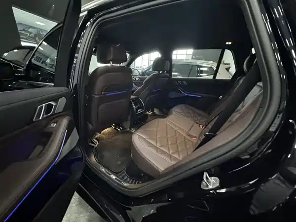 BMW X5 2023
