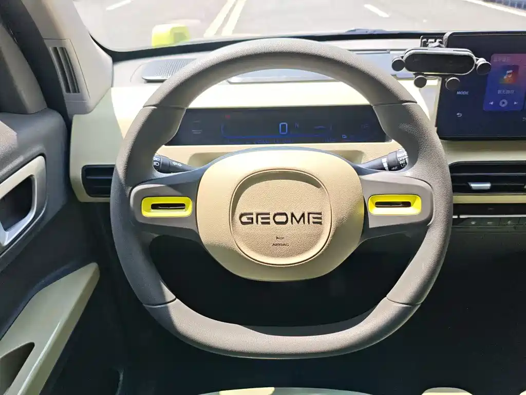 Geely Galaxy Panda 2024 — фото 4
