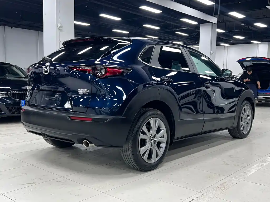 Mazda CX-30 2022 — фото 7