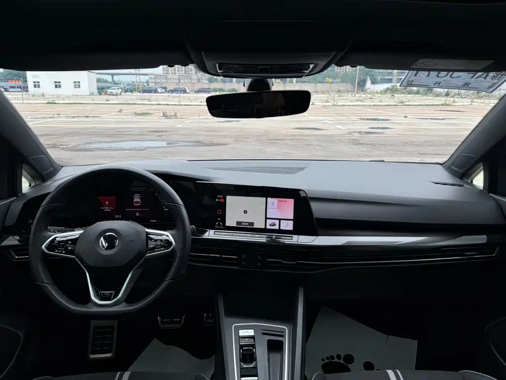 Volkswagen Golf 2022