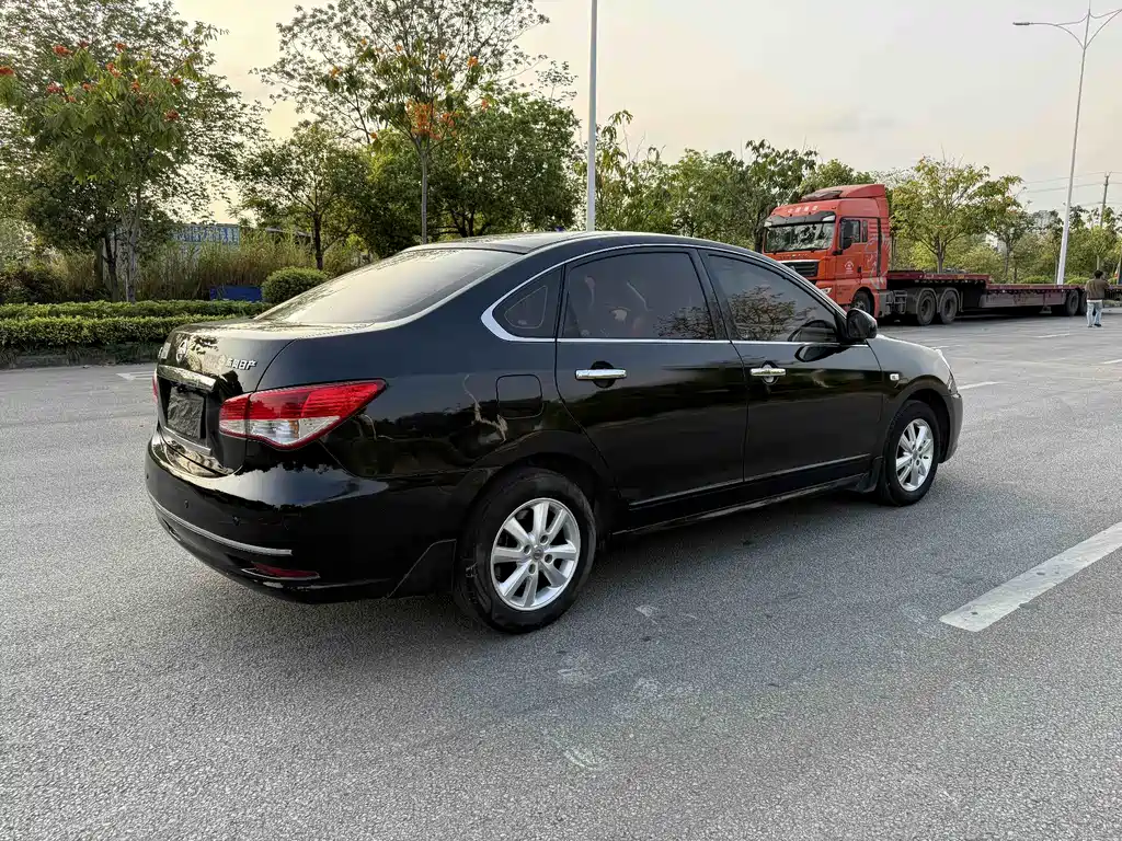 Nissan Sylphy 2013