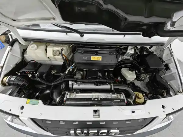 Iveco Proud 2021