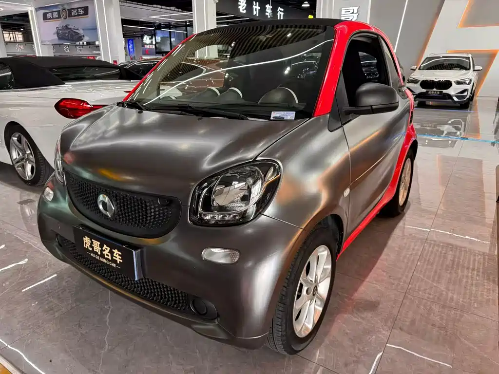 smart fortwo 2018 — фото 1