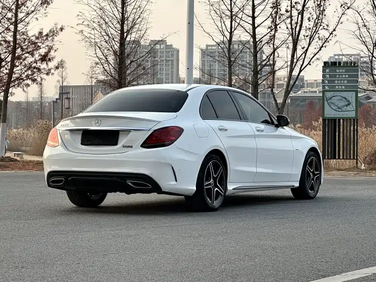Mercedes-Benz C-Class 2021 — фото 19