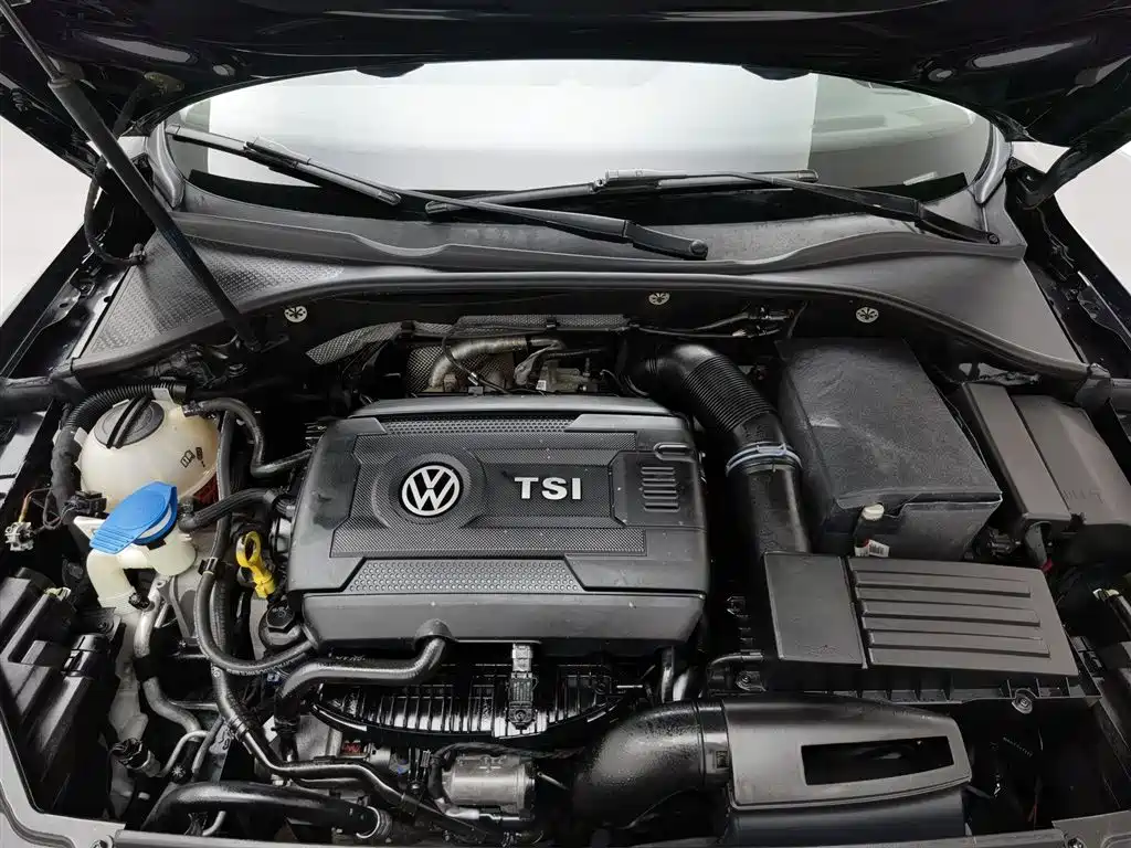 Volkswagen Passat 2017 — фото 6