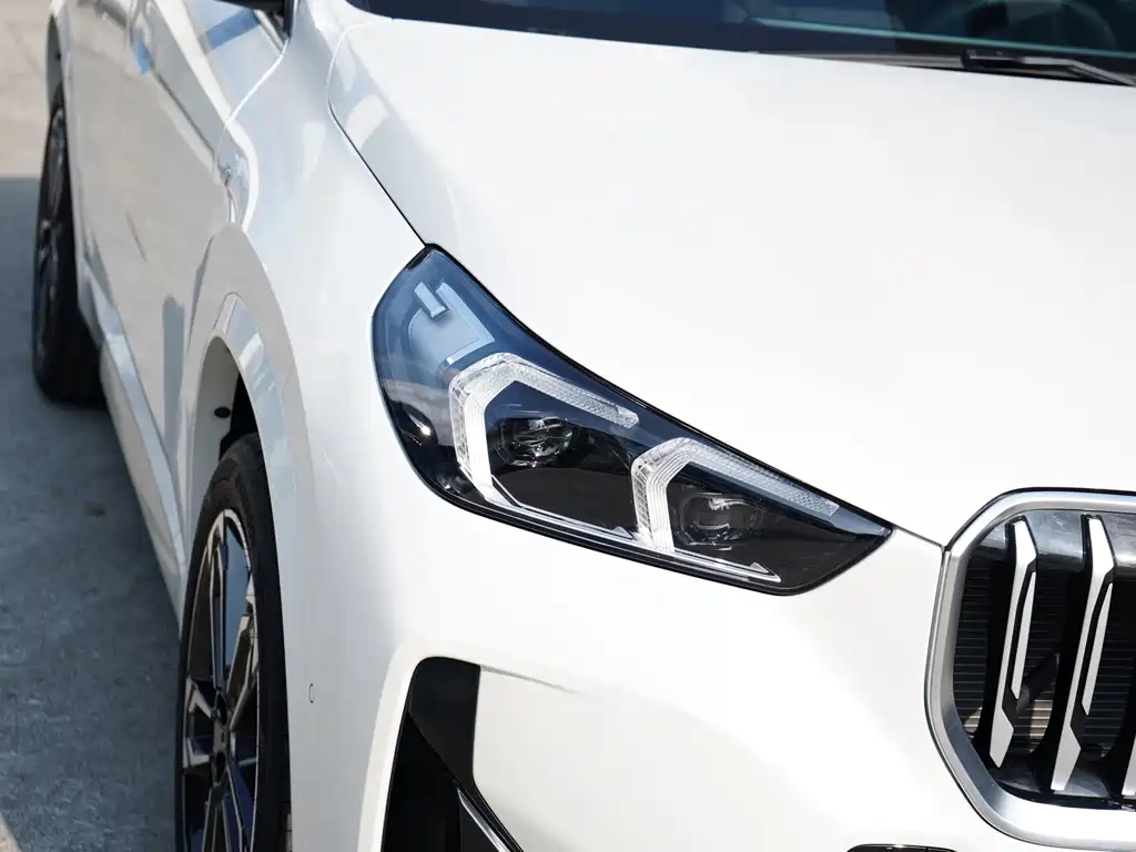 BMW X1 2024 — фото 11