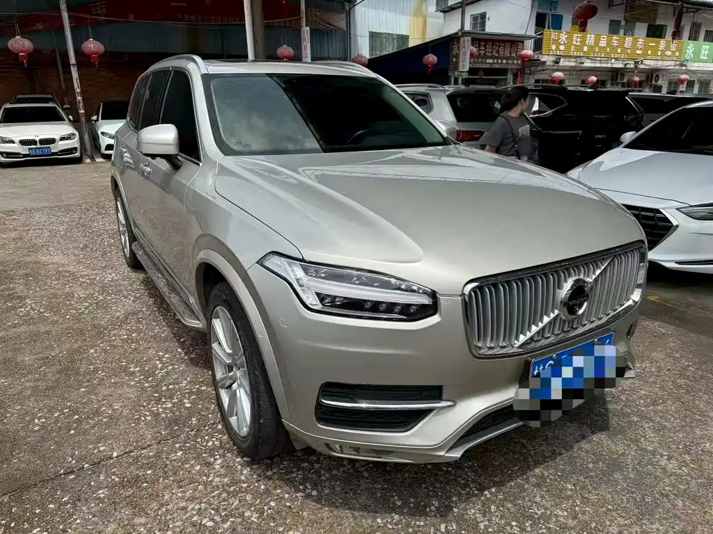 Volvo XC90 2019 — фото 2