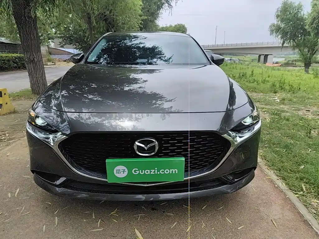 Mazda 3 Angkesela 2020