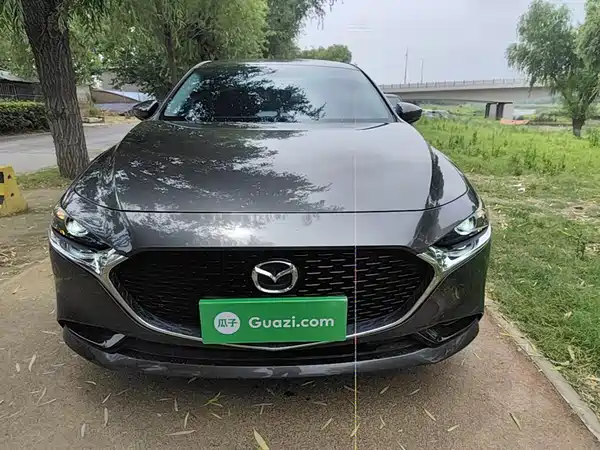 Mazda 3 Axela 2020