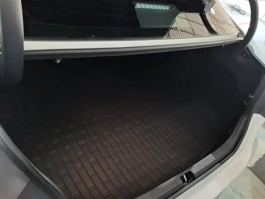 Toyota Camry 2023