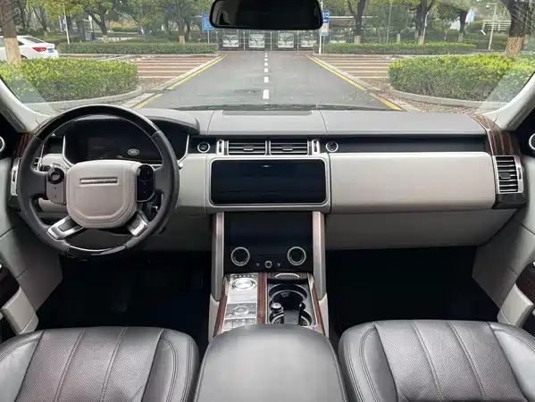 Land Rover Range Rover 2015