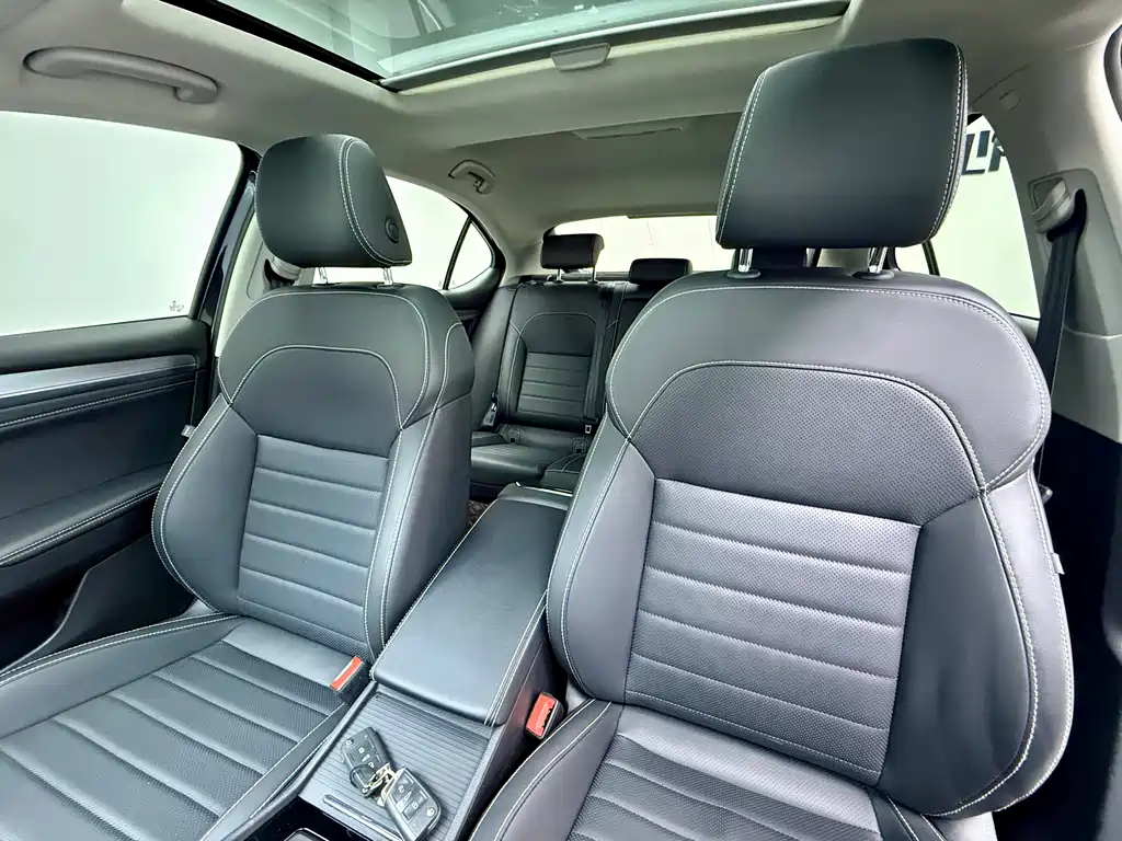 Skoda Superb 2023 — фото 12