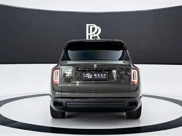 Rolls-Royce Cullinan 2024