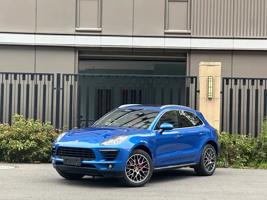 Porsche Macan 2015 — фото 1