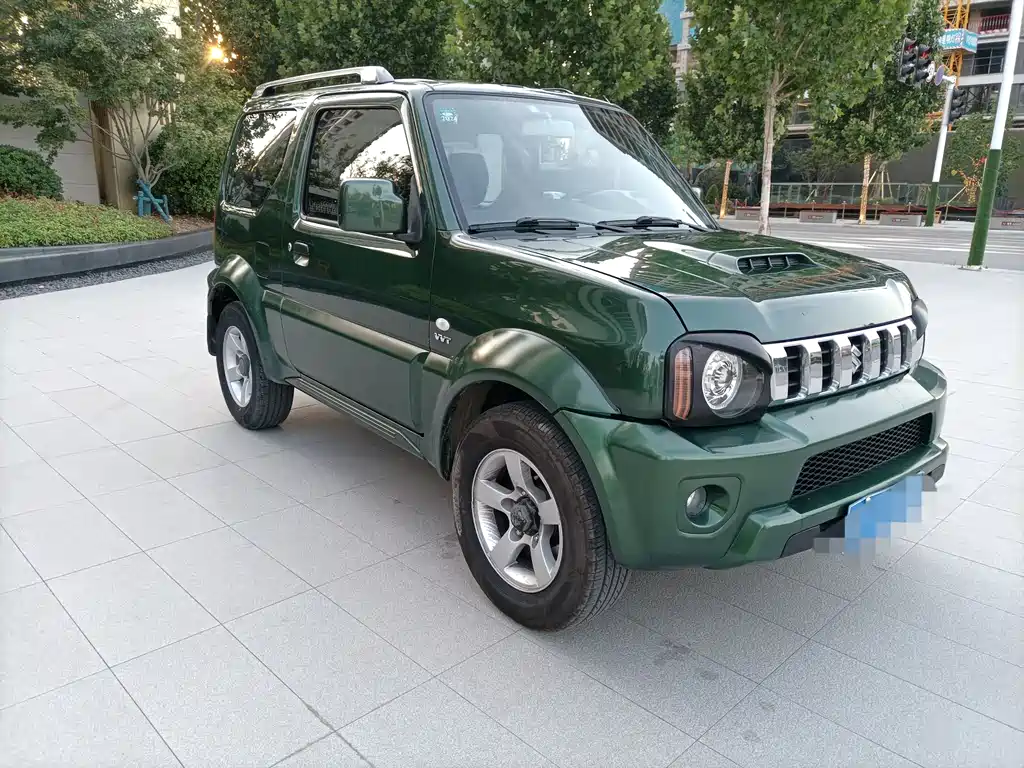 Suzuki Jimny 2013 — фото 3