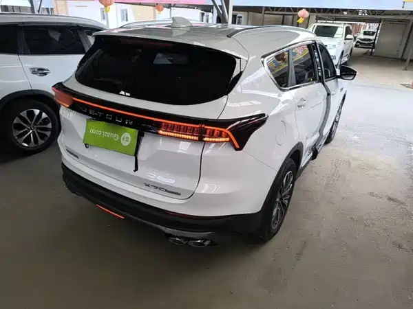 Jetour X70 PLUS 2025