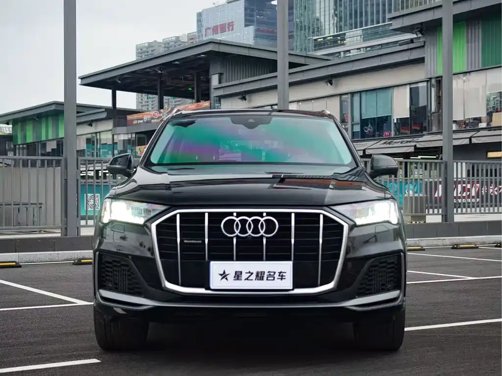 Audi Q7 2021 — фото 2