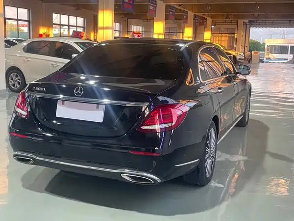Mercedes-Benz E-Class 2019