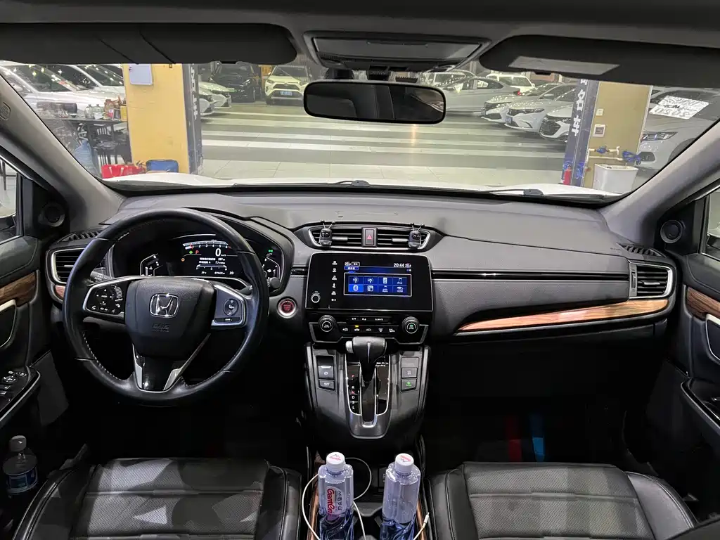Honda CR-V 2018 — фото 11
