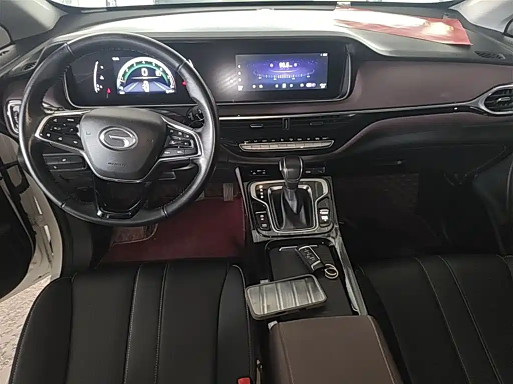 GAC Motor Trumpchi M6 2023 — фото 10