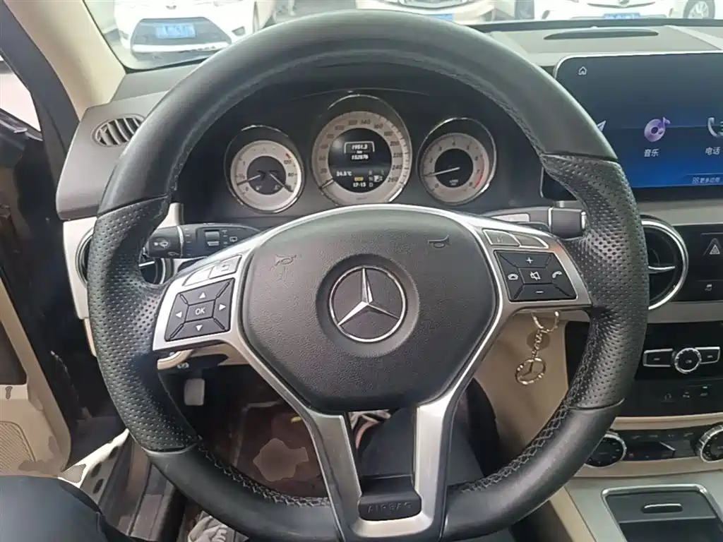 Mercedes-Benz GLK-Class 2014 — фото 7