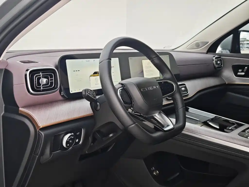 Chery Tiggo 9 C-DM 2024 — фото 22
