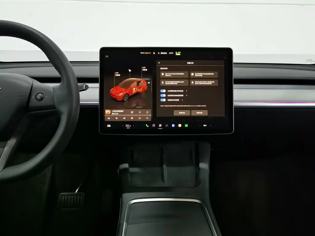 Tesla Model Y 2024 — фото 12