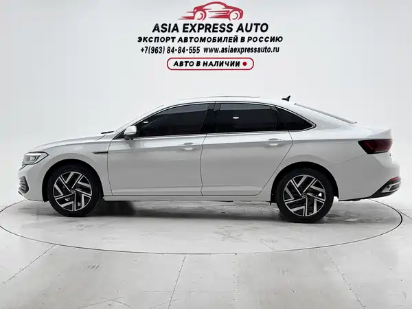 Volkswagen Sagitar 2022
