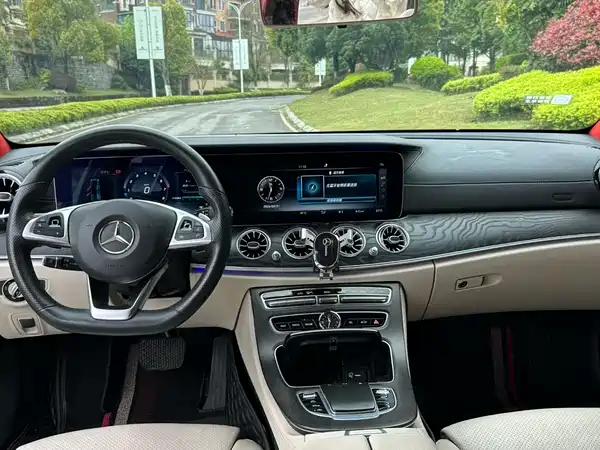 Mercedes-Benz E-Class 2017
