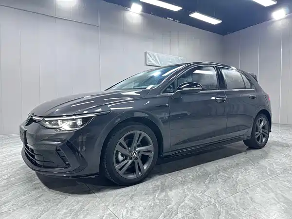 Volkswagen Golf 2022