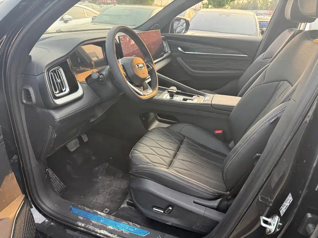 Geely Xingyue L 2026
